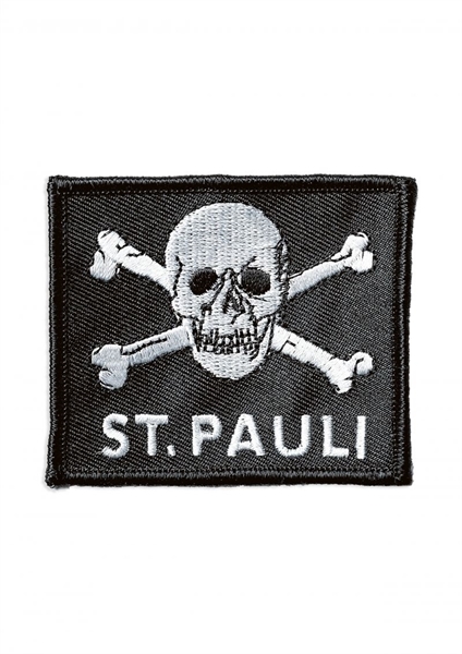 FC St. Pauli - Totenkopf, Aufn�her